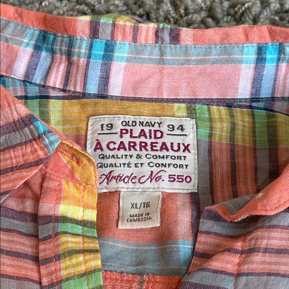 Women’s Pastel Plaid Button Down Shirt (XL) - Picture 7 of 8